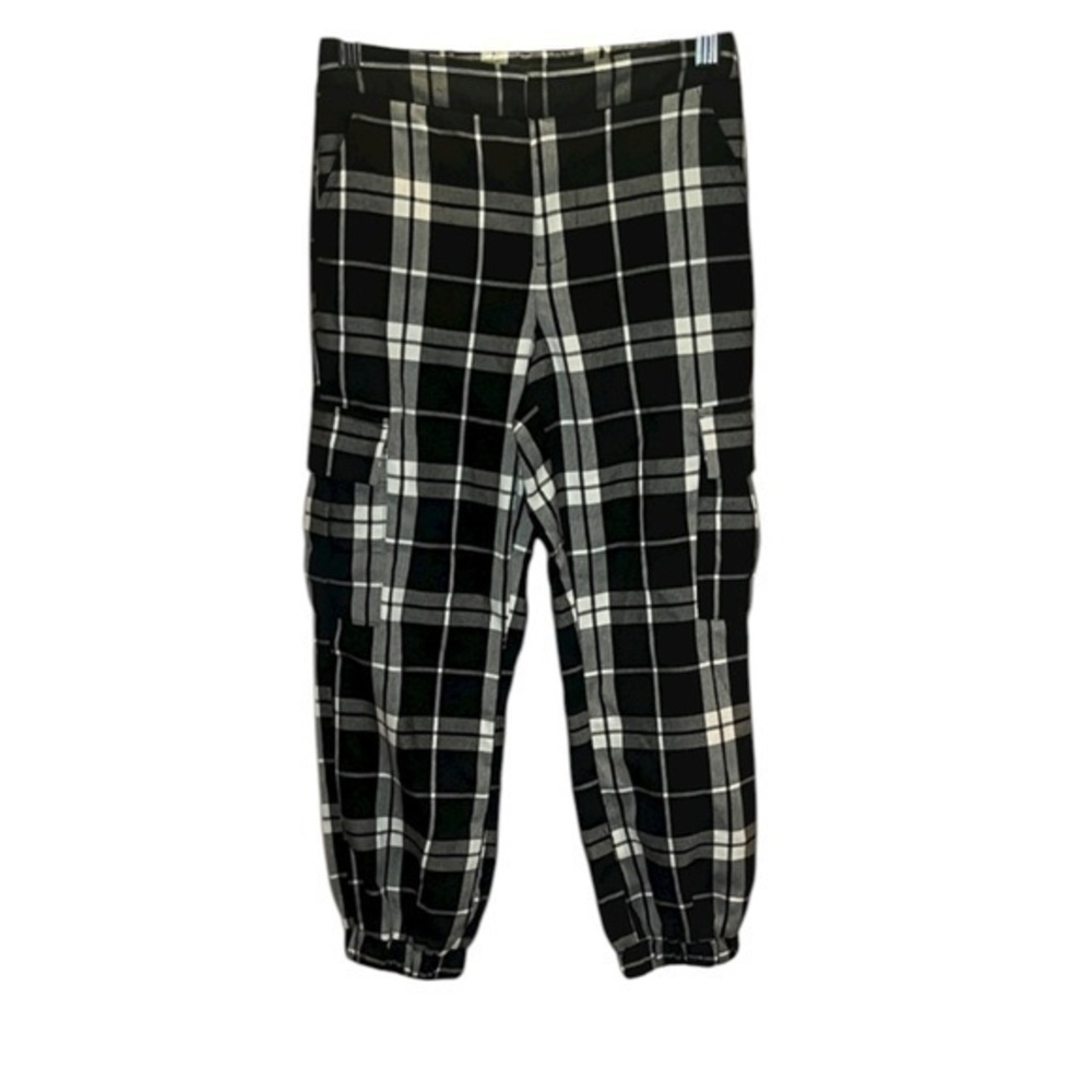 Forever 21 Girls Plaid Cargo Joggers Pants Size 5/6 Black and White Plaid
